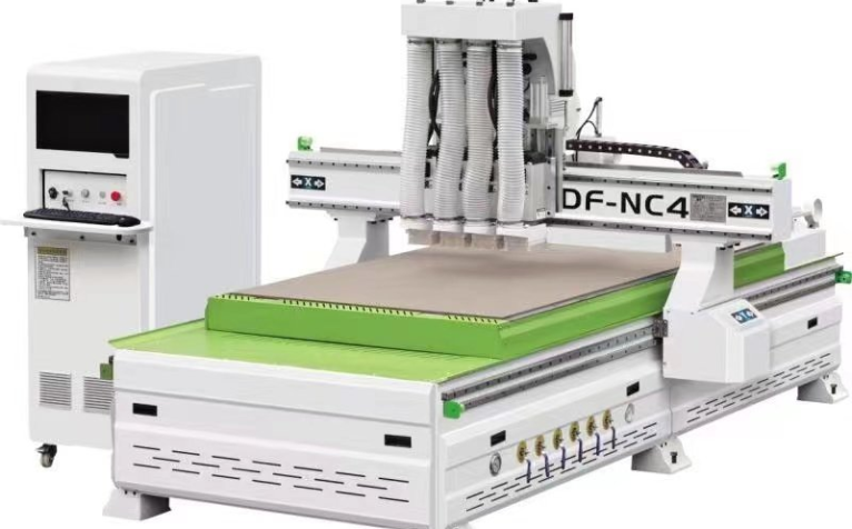 Máy CNC 4 Đầu