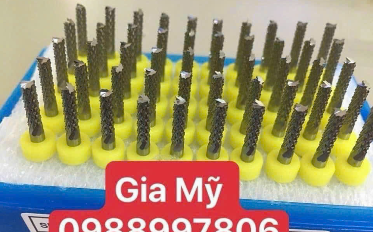 Dao Quả Dứa